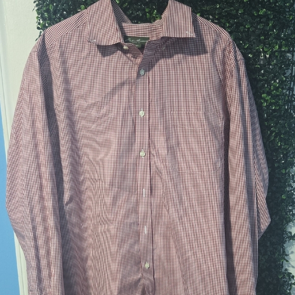 Eddie Bauer Men's Burgundy Checkered Shirt - Picture 1 of 3